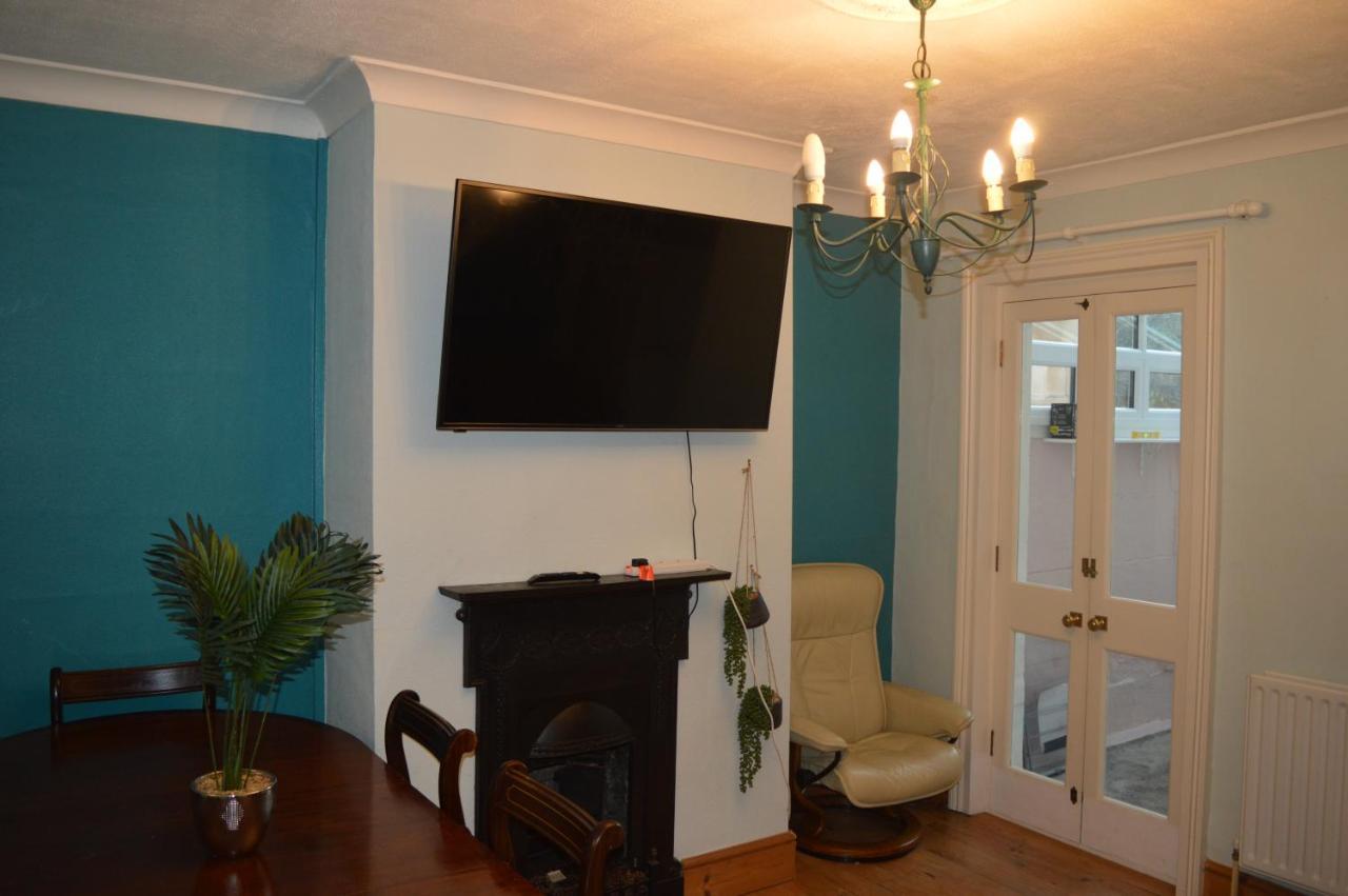 The Crandale House Vacation Home باث المظهر الخارجي الصورة