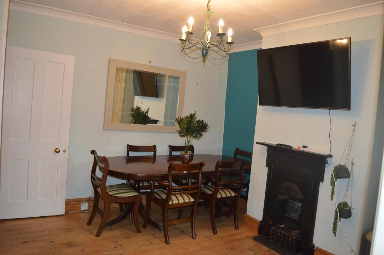 The Crandale House Vacation Home باث المظهر الخارجي الصورة