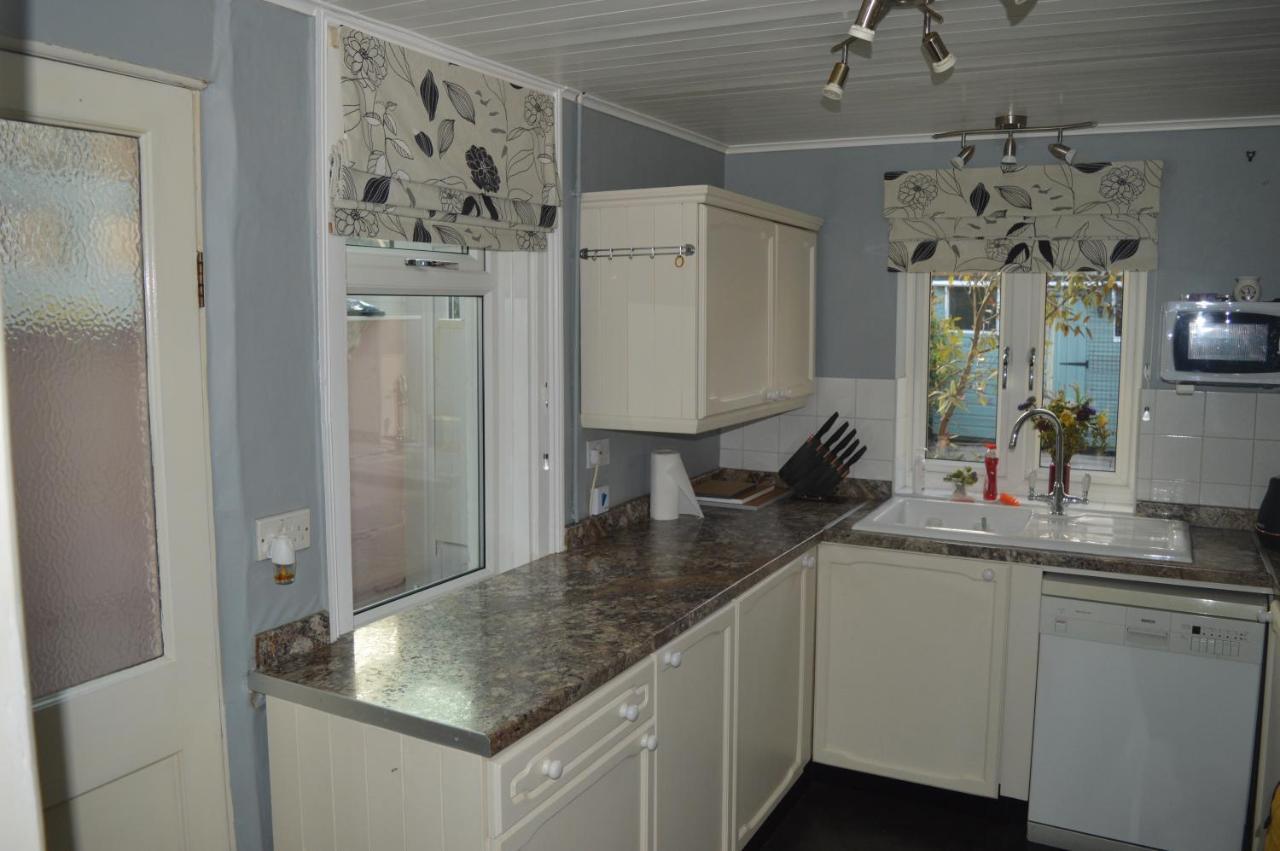 The Crandale House Vacation Home باث المظهر الخارجي الصورة
