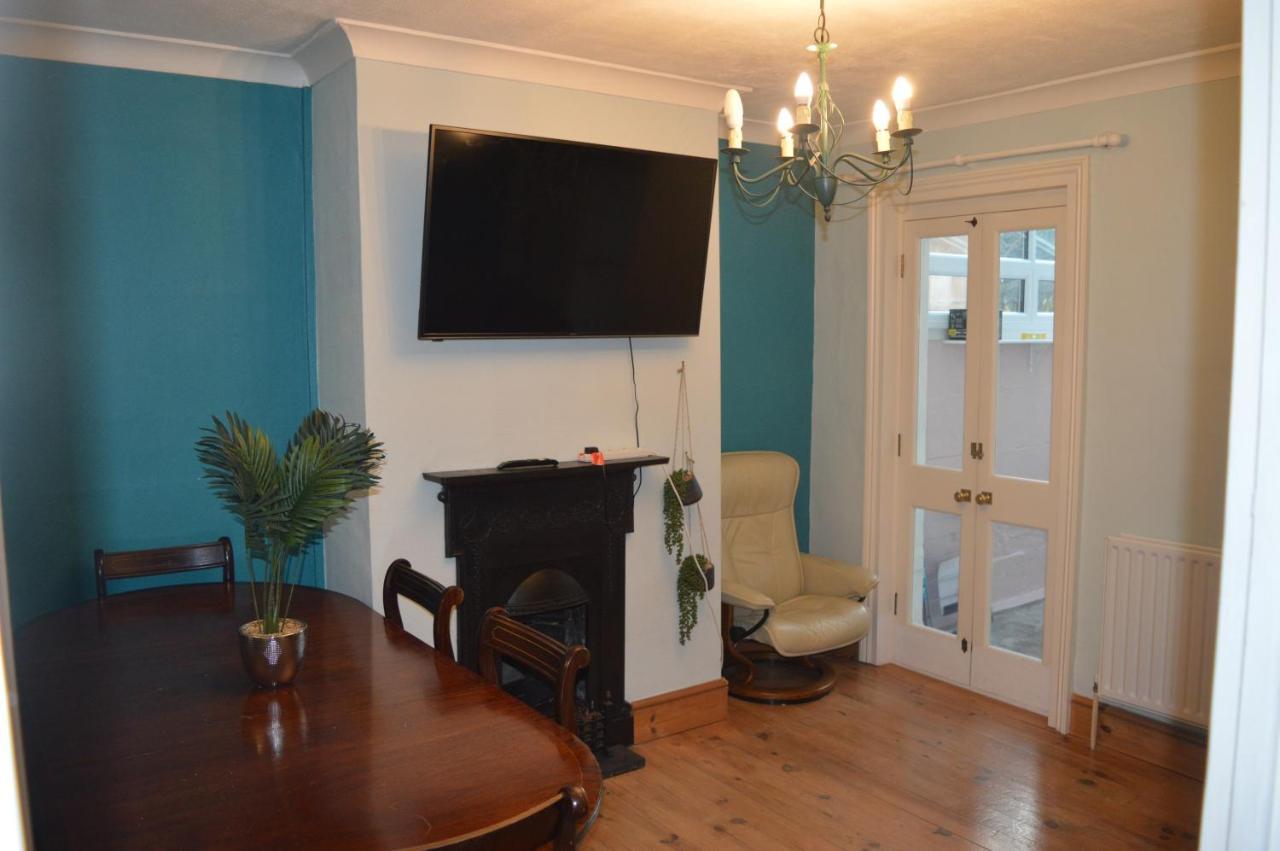 The Crandale House Vacation Home باث المظهر الخارجي الصورة
